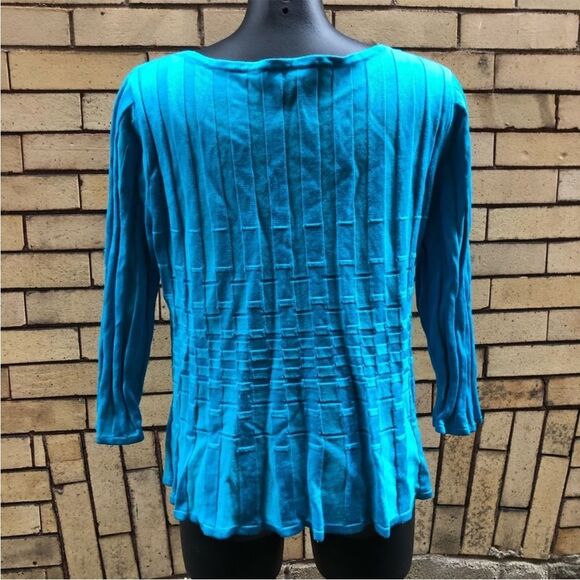 St. John 3/4 sleeve blue wool and viscose top sz. L - Picture 3 of 6